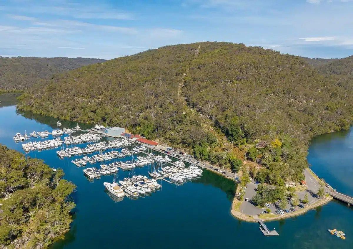 Empire Marina Bobbin Head.
